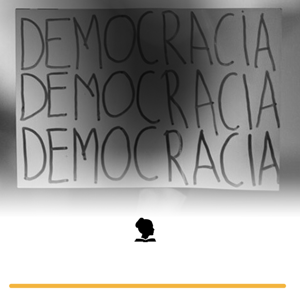 Viva a democracia! Abaixo a Democracia